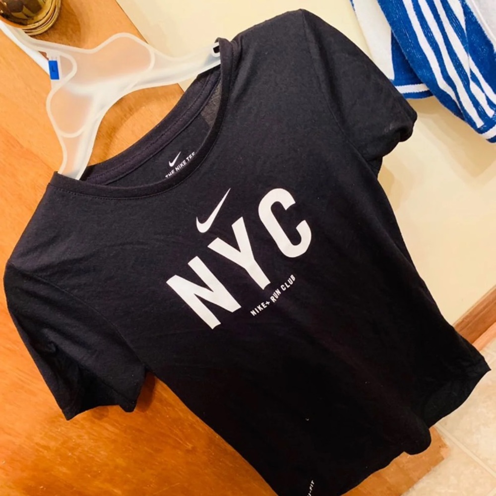 NIKE DRI FIT